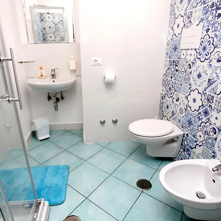 Bed & Breakfast La Grotta Marina 3*