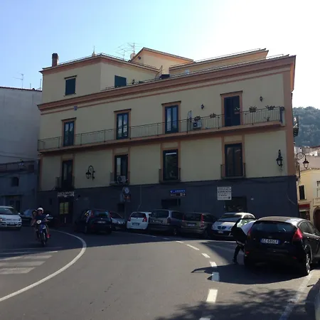 La Grotta Marina 3*